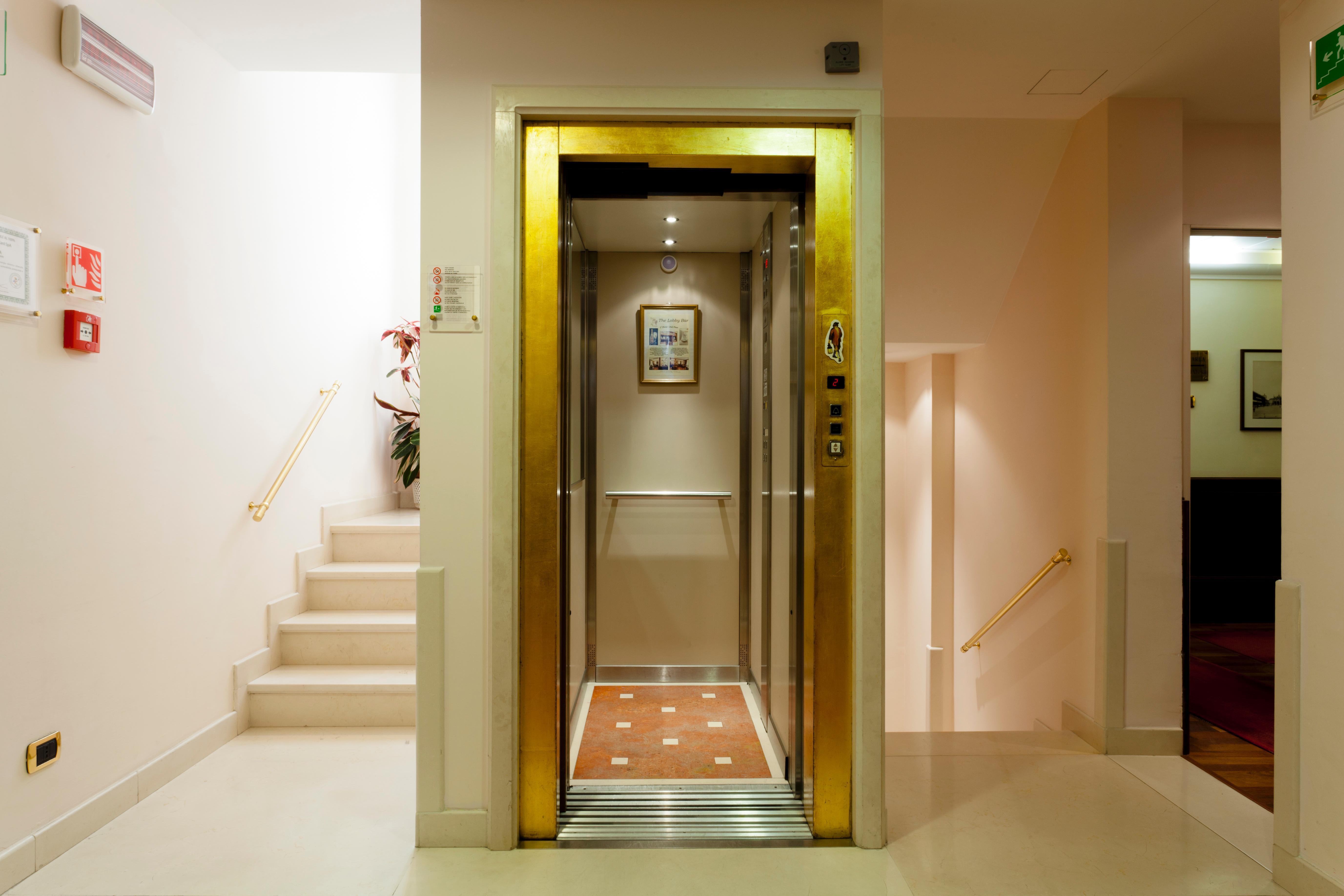 Hotel Al Codega Венеция Екстериор снимка